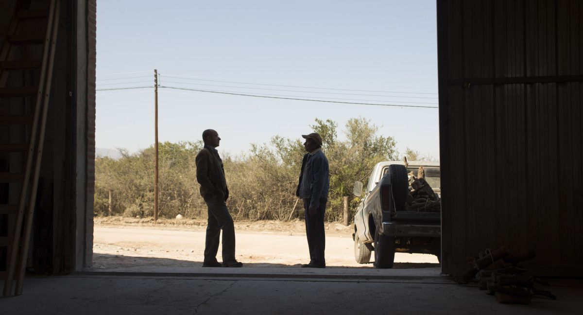 Crítica de “Bajo la corteza”, Martín Heredia Troncoso  y la problemática de los incendios forestales 