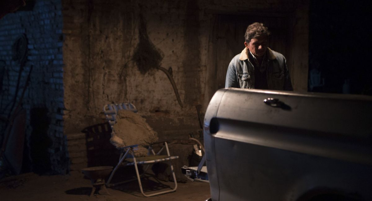 Crítica de “Bajo la corteza”, Martín Heredia Troncoso  y la problemática de los incendios forestales 