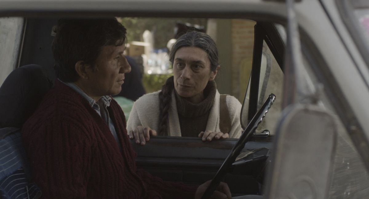 Crítica de “Bajo la corteza”, Martín Heredia Troncoso  y la problemática de los incendios forestales 