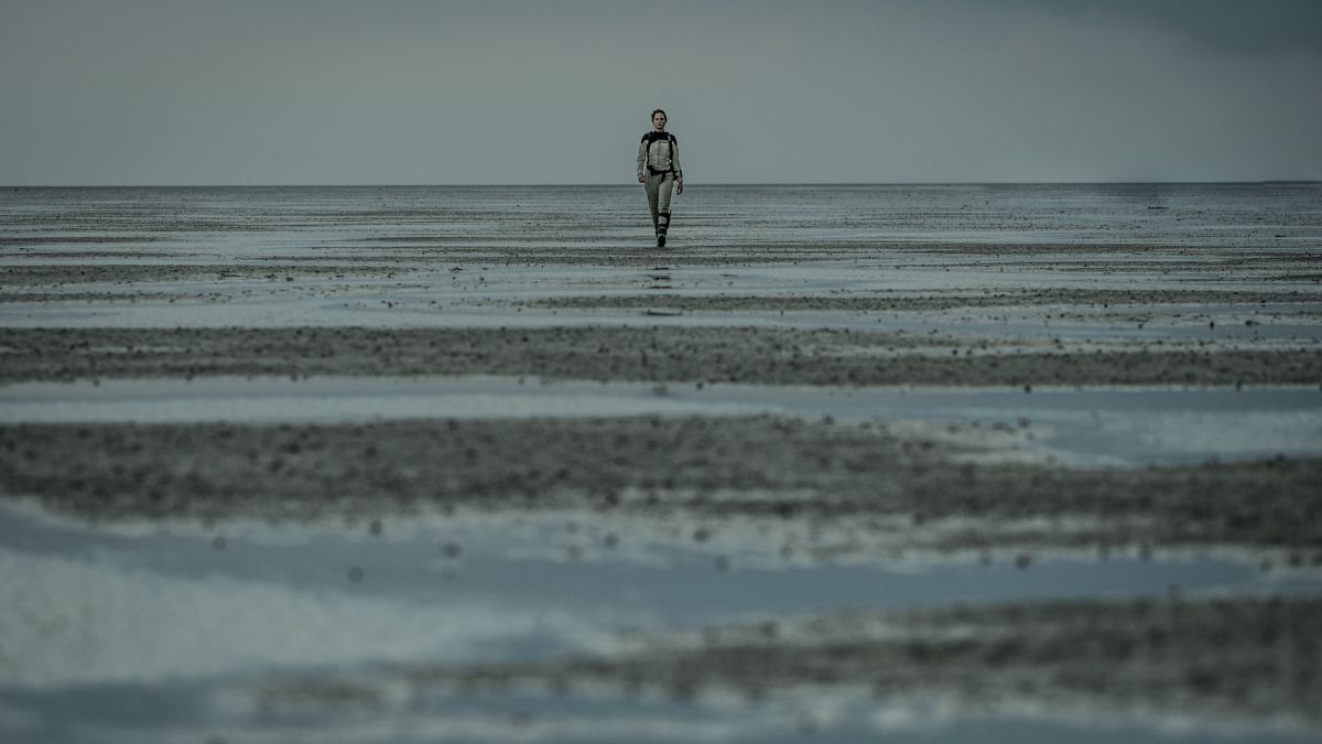 Crítica de “Éxodo: La última marea”, la distopía alemana producida por Roland Emmerich
