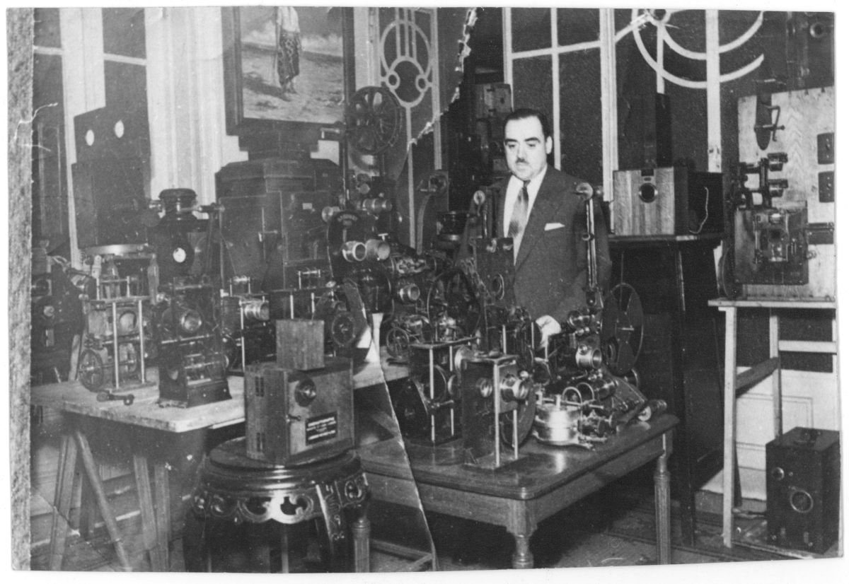 Se inaugura la muestra que exhibe la colección Ducrós Hicken en conmemoración a los 50 años del Museo del Cine