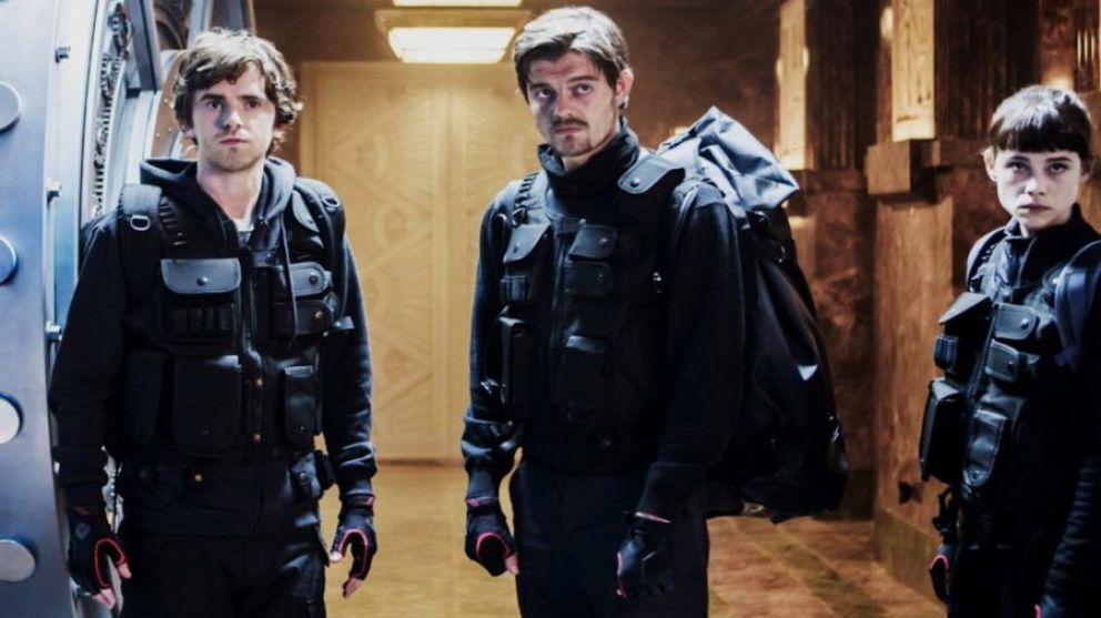 Crítica de "Asalto a la casa de moneda" o de como robar el Banco de España después de "La casa de papel"