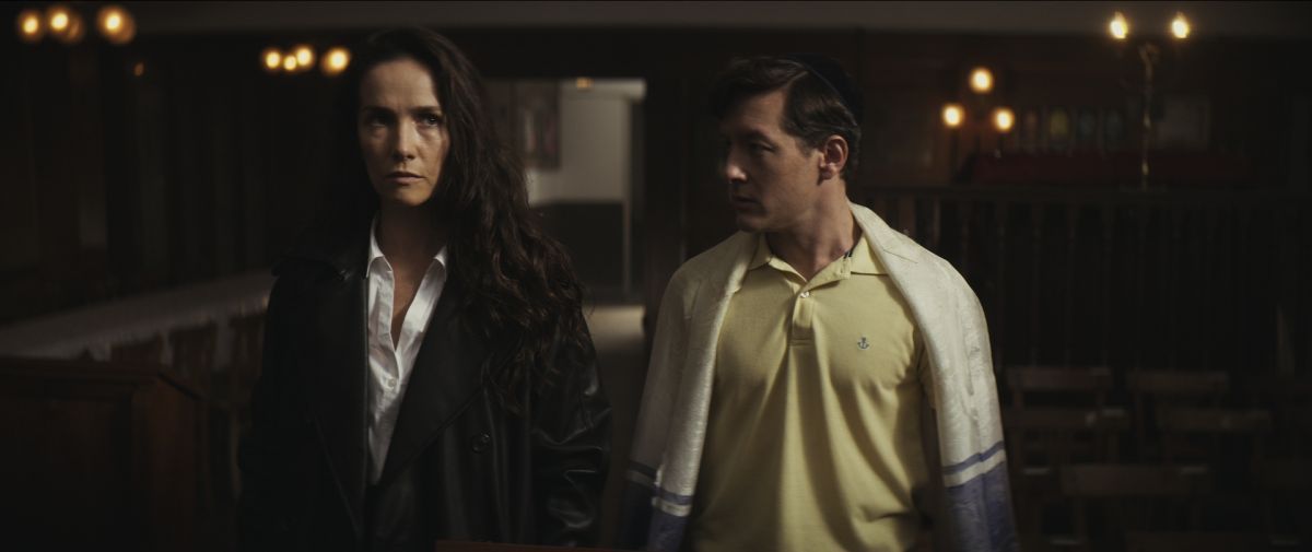 Crítica de “Iosi, el espía arrepentido” y el espionaje detrás de los atentados a la comunidad judía